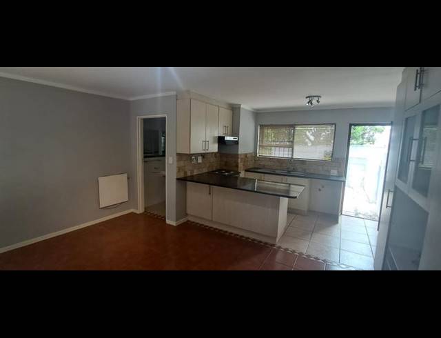 1 BEDROOM PROPERTY TO RENT IN VREDEKLOOF